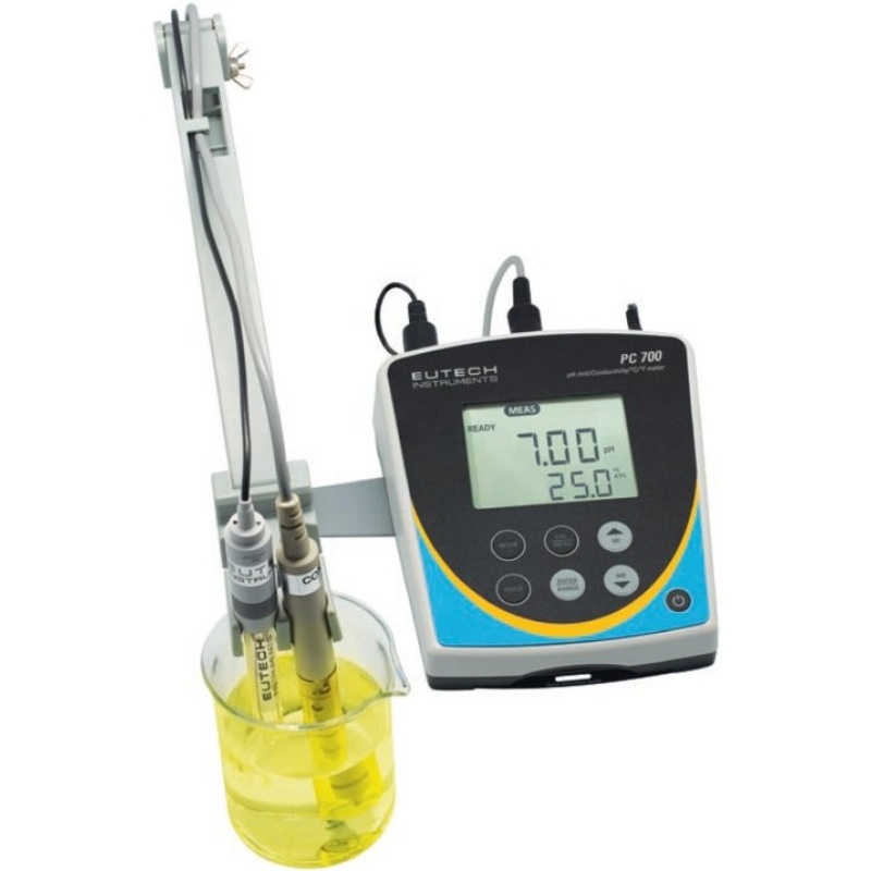 Benchtop meter for pH/Conductivity and TDS